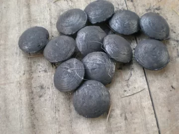 Bola de carvão para churrasco